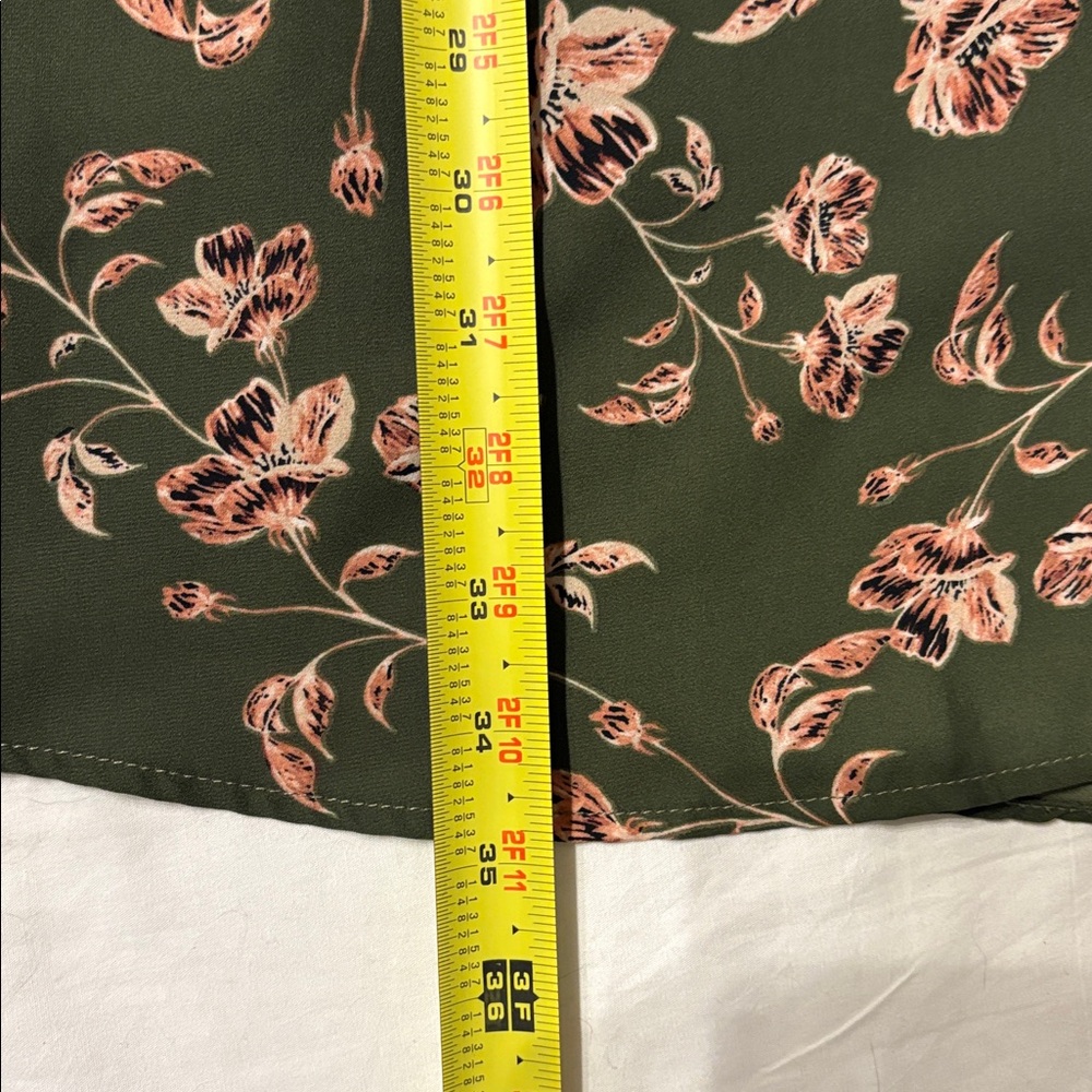 Verse Women’s Green Floral 3/4 length Sleeve Midi Dress Made in USA. - Picture 8 of 11